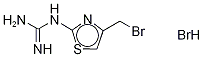 1-(4-BROMOMETHYL-2-THIAZOYL)GUANIDINE-13C3, HYDROBROMIDE SALT DISCONTINUED SEE: C369547